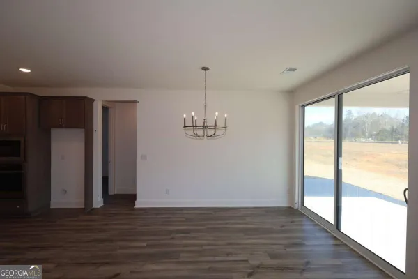 Property Slideshow image 3 of 8 | 86 mill chase dr, Dallas, GA, 30157