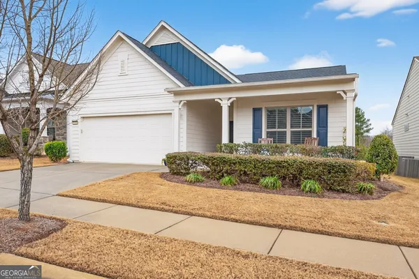 Property Slideshow image 2 of 54 | 5736 cypress bluff ln, Hoschton, GA, 30548