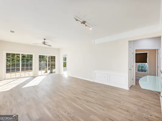 Property Slideshow image 3 of 61 | 6513 bradford ct, Hoschton, GA, 30548
