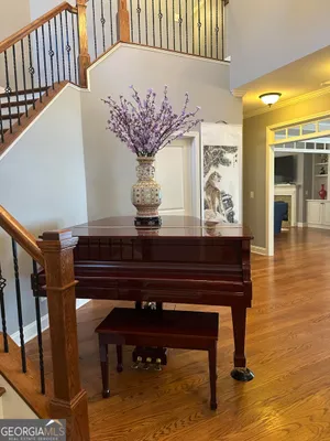 Property Slideshow image 3 of 26 | 8225 majors glen ct, Cumming, GA, 30041