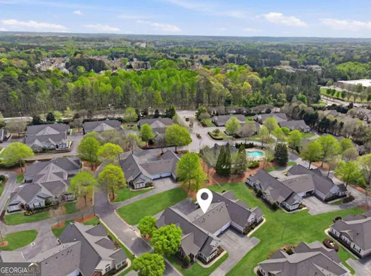 Property Slideshow image 3 of 32 | 2994 oakside cir, Alpharetta, GA, 30004