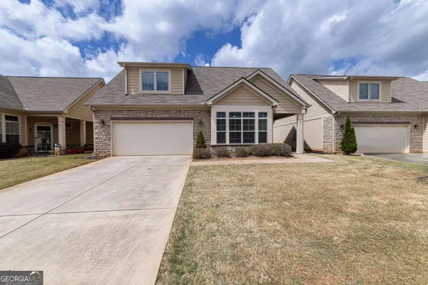 Property Slideshow image 2 of 86 | 101 saxton ln, Mcdonough, GA, 30253