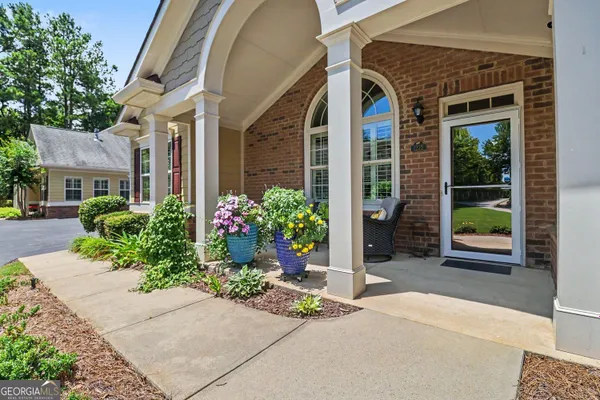 Property Slideshow image 2 of 33 | 1225 brook knoll ln 804, Cumming, GA, 30041