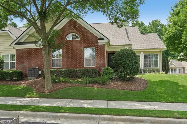 Property Slideshow image 2 of 48 | 2102 sweet apple cir, Alpharetta, GA, 30004