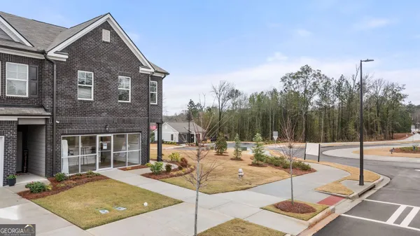 Property Slideshow image 3 of 64 | 268 epping st # 18, Stockbridge, GA, 30281