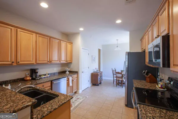 Property Slideshow image 3 of 45 | 3104 white magnolia chase sw, Gainesville, GA, 30504