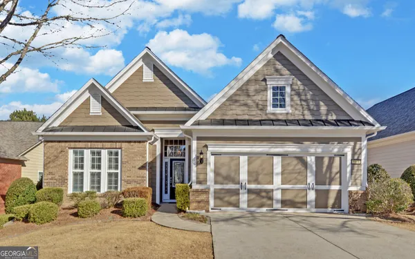 Property Slideshow image 2 of 53 | 5908 bluff mountain way, Hoschton, GA, 30548