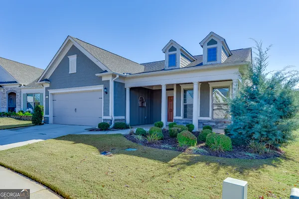 Property Slideshow image 3 of 64 | 4941 adler ct, Hoschton, GA, 30548