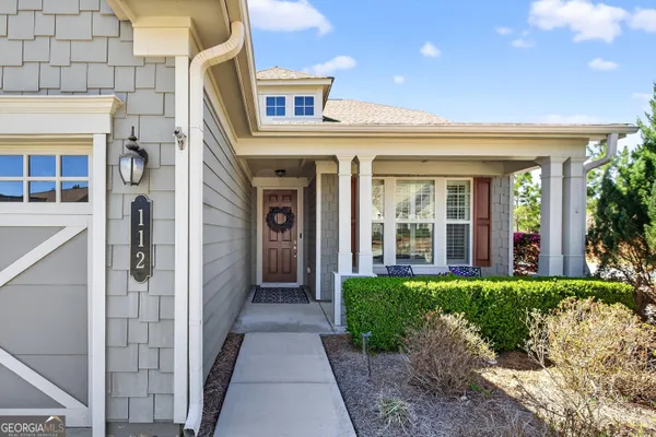 Property Slideshow image 3 of 49 | 112 mulberry ct, Peachtree City, GA, 30269