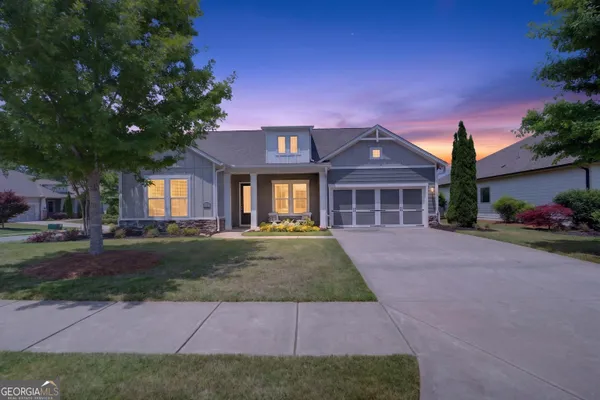 Property Slideshow image 2 of 47 | 301 hazel dr, Woodstock, GA, 30189