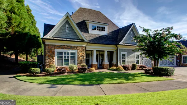 Property Slideshow image 2 of 68 | 2689 middlecreek way, Cumming, GA, 30041