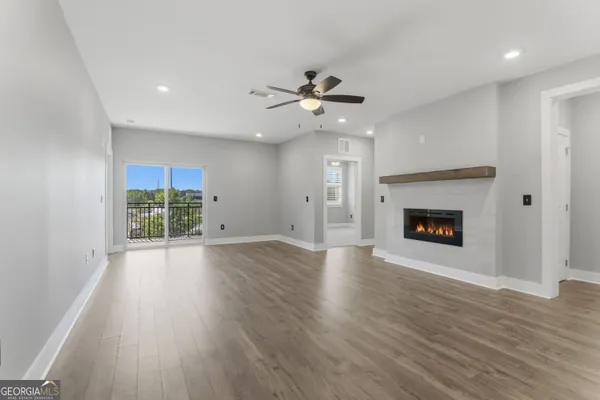 Property Slideshow image 3 of 47 | 3321 orwell way 3204, Cumming, GA, 30041