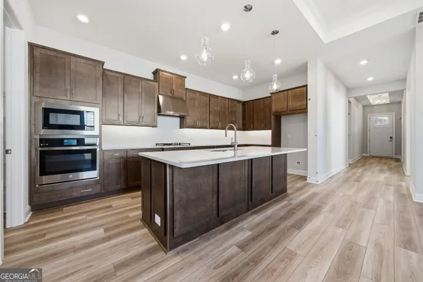 Property Slideshow image 3 of 37 | 140 catalina ct, Newnan, GA, 30263