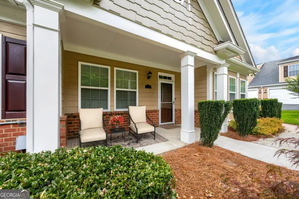 Property Slideshow image 3 of 17 | 2711 grapevine cir 1501, Cumming, GA, 30041