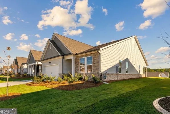 Property Slideshow image 2 of 33 | 1772 juniper berry way, Loganville, GA, 30052