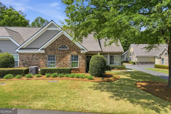 Property Slideshow image 3 of 3 | 1802 sweet apple cir 1802, Alpharetta, GA, 30004