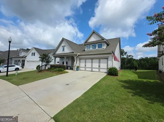 Property Slideshow image 2 of 4 | 214 hickory bluffs pkwy, Canton, GA, 30114