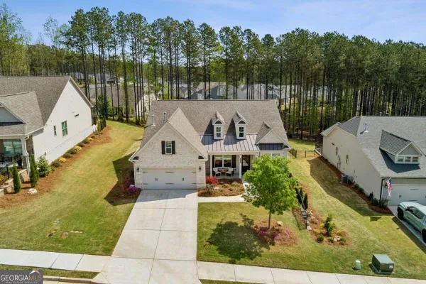 Property Slideshow image 2 of 60 | 443 southland cir, Canton, GA, 30115