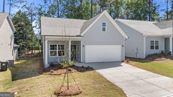 Property Slideshow image 3 of 26 | 348 cedar hill dr 69, Dallas, GA, 30132