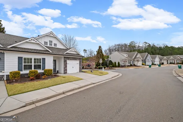 Property Slideshow image 3 of 32 | 111 point view dr, Canton, GA, 30114