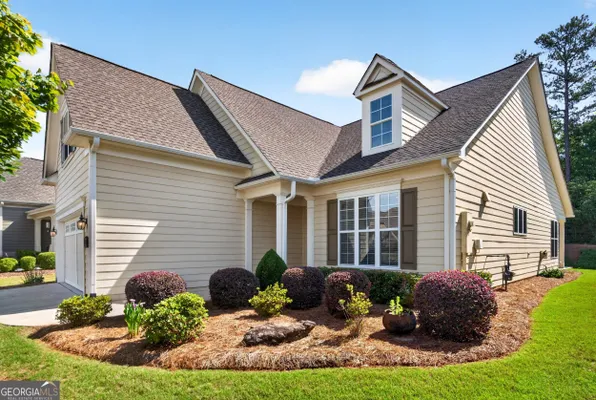 Property Slideshow image 2 of 49 | 3655 cresswind pkwy, Gainesville, GA, 30504