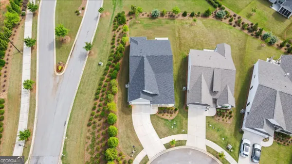 Property Slideshow image 2 of 41 | 2457 naples st, Hoschton, GA, 30548