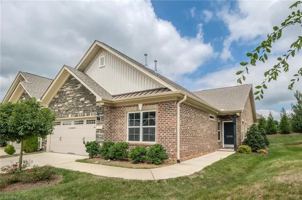 Property Slideshow image 2 of 32 | 2103 friedberg village dr, Winston Salem, NC, 27127