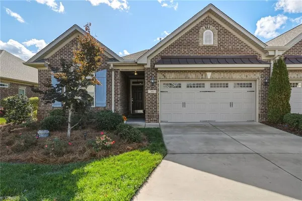 Property Slideshow image 2 of 46 | 201 watchtower ct, Winston Salem, NC, 27127