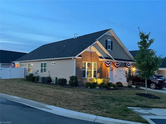 Property Slideshow image 3 of 3 | 5333 quartz ave, Clemmons, NC, 27012