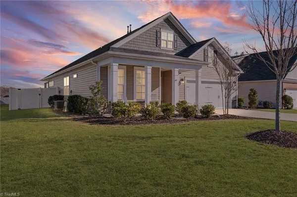 Property Slideshow image 2 of 47 | 4463 sapphire ct, Clemmons, NC, 27012