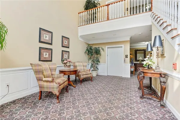 Property Slideshow image 3 of 43 | 522 college rd apt 303, Greensboro, NC, 27410