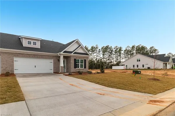 Property Slideshow image 3 of 29 | 502 beeson ct, Clemmons, NC, 27012