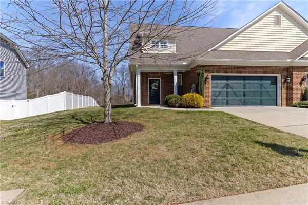 Property Slideshow image 2 of 36 | 402 mockingbird ln, Mebane, NC, 27302
