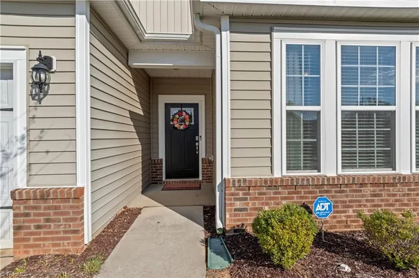 Property Slideshow image 2 of 48 | 5237 garnet hill dr, Clemmons, NC, 27012