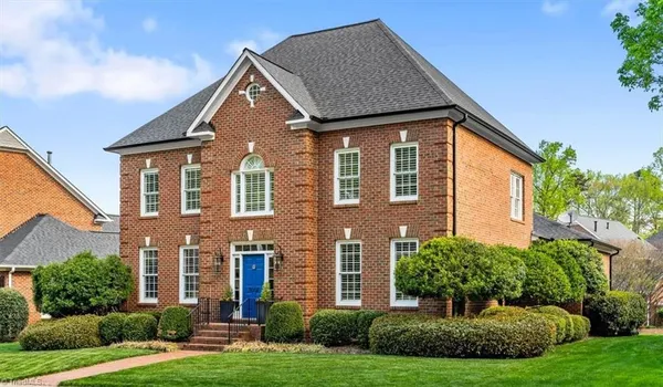 Property Slideshow image 2 of 50 | 5002 bearberry pt, Greensboro, NC, 27455