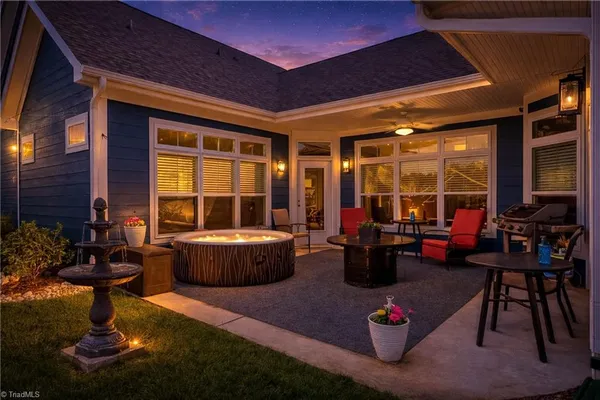 Property Slideshow image 2 of 39 | 428 waterton way, Kernersville, NC, 27284