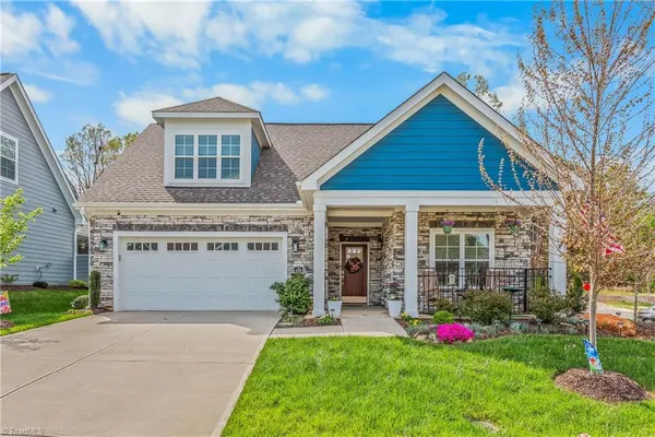 Property Slideshow image 3 of 39 | 428 waterton way, Kernersville, NC, 27284