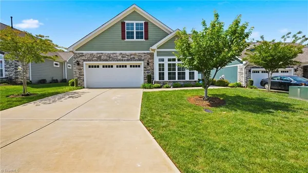 Property Slideshow image 2 of 45 | 1005 bryant ct, Mebane, NC, 27302