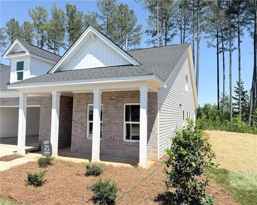 Property Slideshow image 2 of 14 | 1102 beeson ct, Clemmons, NC, 27012