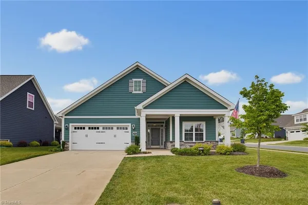 Property Slideshow image 2 of 39 | 570 tarrant xing, Kernersville, NC, 27284