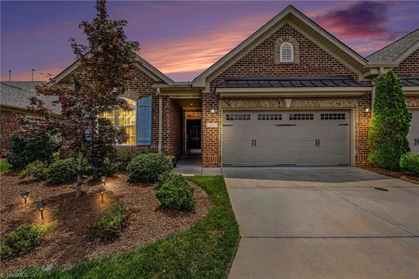 Property Slideshow image 2 of 24 | 201 watchtower ct, Winston-Salem, NC, 27127