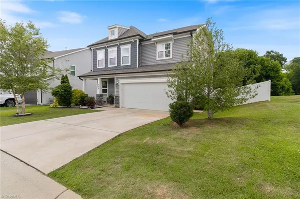 Property Slideshow image 2 of 50 | 404 mockingbird ln, Mebane, NC, 27302