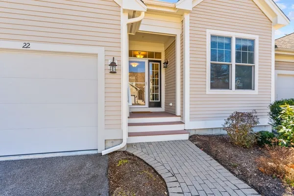 Property Slideshow image 2 of 33 | 22 grey hawk dr # 22, Mashpee, MA, 02649