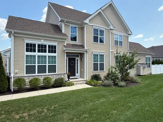 Property Slideshow image 2 of 42 | 22 henry way # 22, Millis, MA, 02054