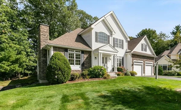Property Slideshow image 2 of 42 | 13 hastings cir, Methuen, MA, 01844