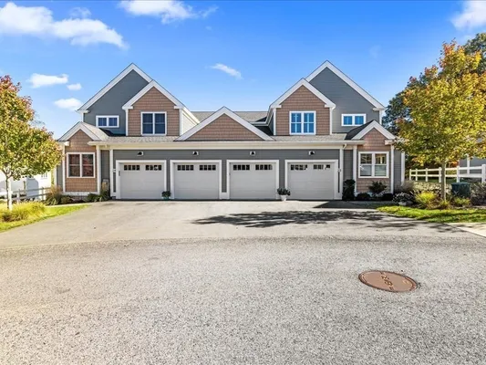 Property Slideshow image 2 of 32 | 91 newfield st unit 23, Plymouth, MA, 02360