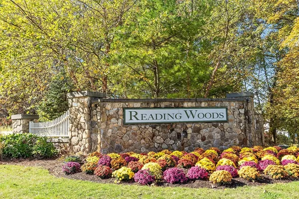 Property Slideshow image 2 of 37 | 62 abigail way unit 3004, Reading, MA, 01867