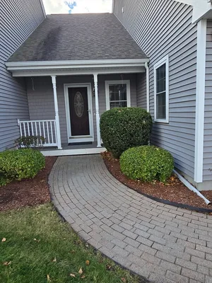 Property Slideshow image 2 of 35 | 28 brierly cir # 28, Millbury, MA, 01527