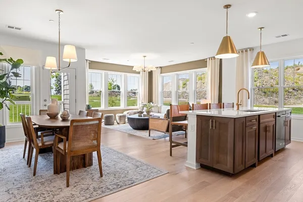 Property Slideshow image 2 of 40 | 5 peters farm way # 213, Westborough, MA, 01581