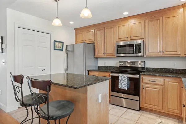 Property Slideshow image 3 of 42 | 196 horne way # 196, Millbury, MA, 01527